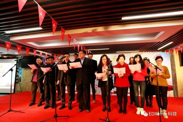 11-工總一院、工總二院共同詩朗誦《紅旗飄飄》.webp.jpg